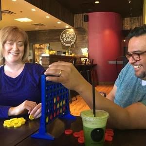 Meet your Posher, Elaine